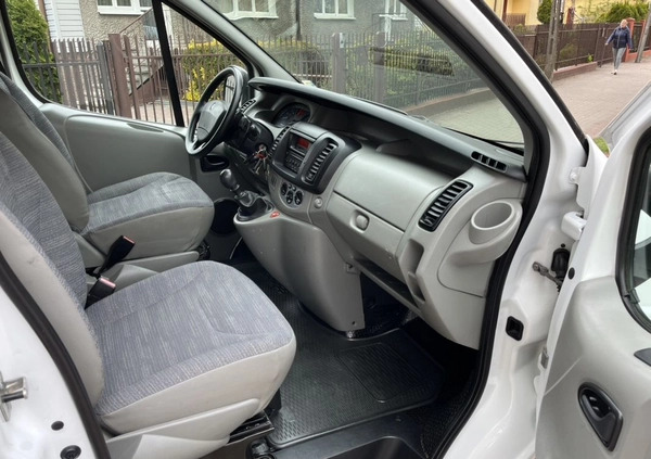 Renault Trafic cena 27800 przebieg: 277555, rok produkcji 2010 z Miasteczko Śląskie małe 301